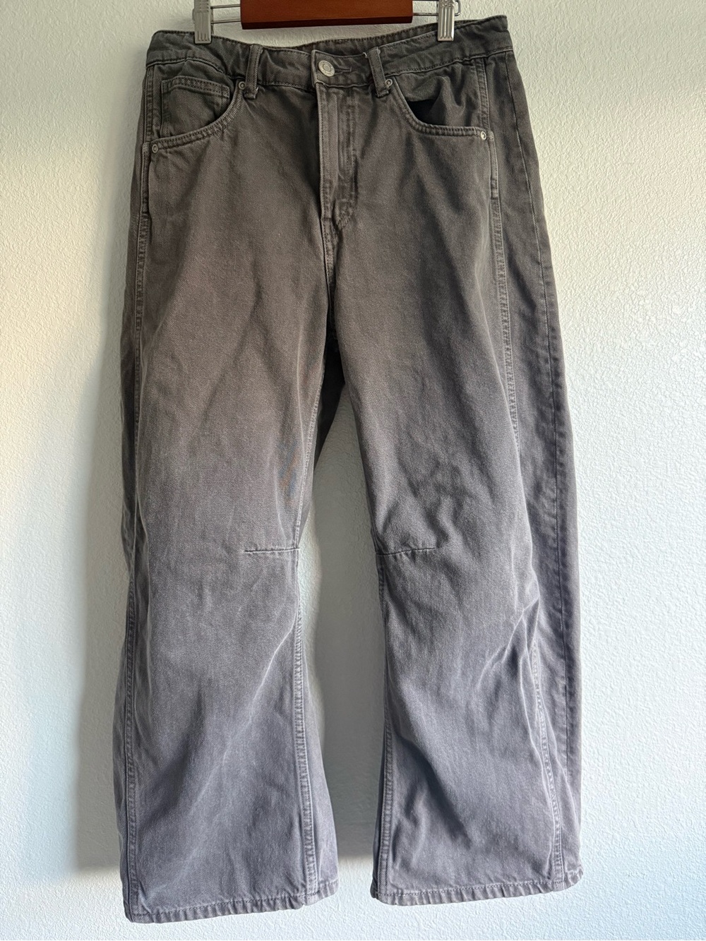 Zara Baggy Barrel leg  Jeans in Washed Gray